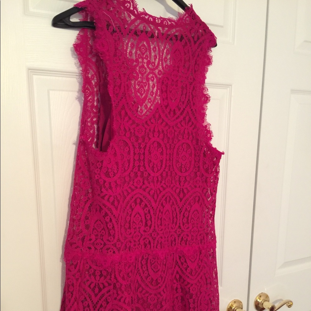Hot pink lace dress - Picture 4 of 4